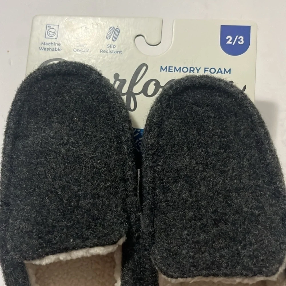 NEW DEARFOAMS Kids' Amari Faux Fur Loafer Size 2/3